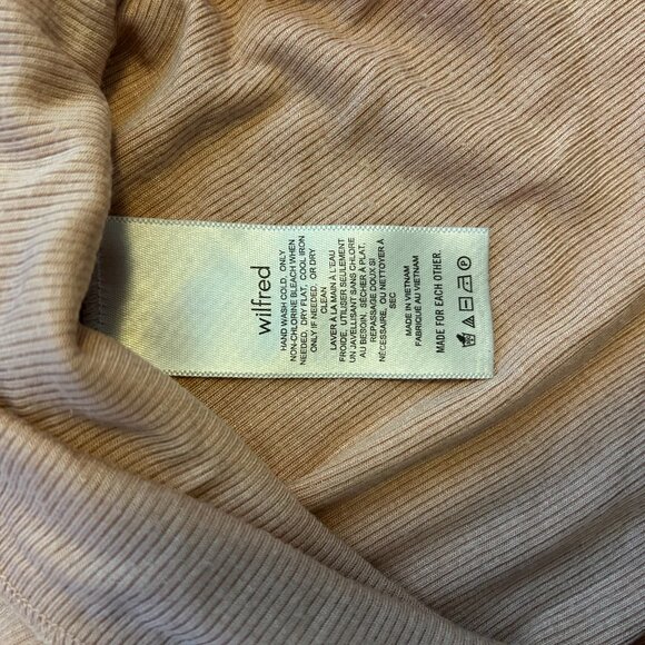 Ribbed WILFRED Crew Women's Tee - Picture 8 of 8